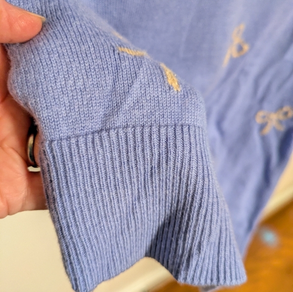 Lilly Pulitzer Blue and Gold V-Neck Sweater with Embellishments S - Picture 2 of 8